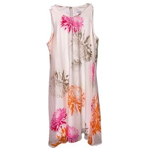 ✨ Calvin Klein Floral Dress ✨
Size 6 | Bust: 33.5-35 in | Waist: 26.5-28 in